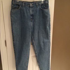 Levi’s 550 Relaxed fit tapered leg jeans